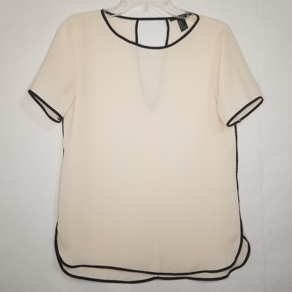 FOREVER 21 Nude & Black Blouse